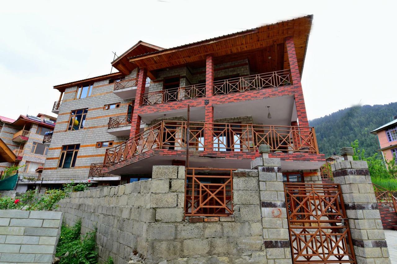 Oyo 38759 Tara Cottages Manāli Buitenkant foto