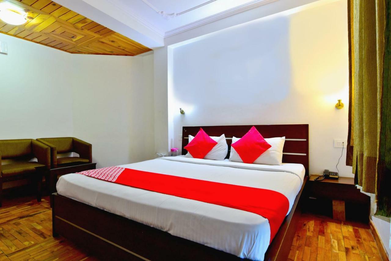 Oyo 38759 Tara Cottages Manāli Buitenkant foto